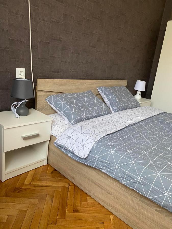 Apartment Little Vienna Русе Екстер'єр фото
