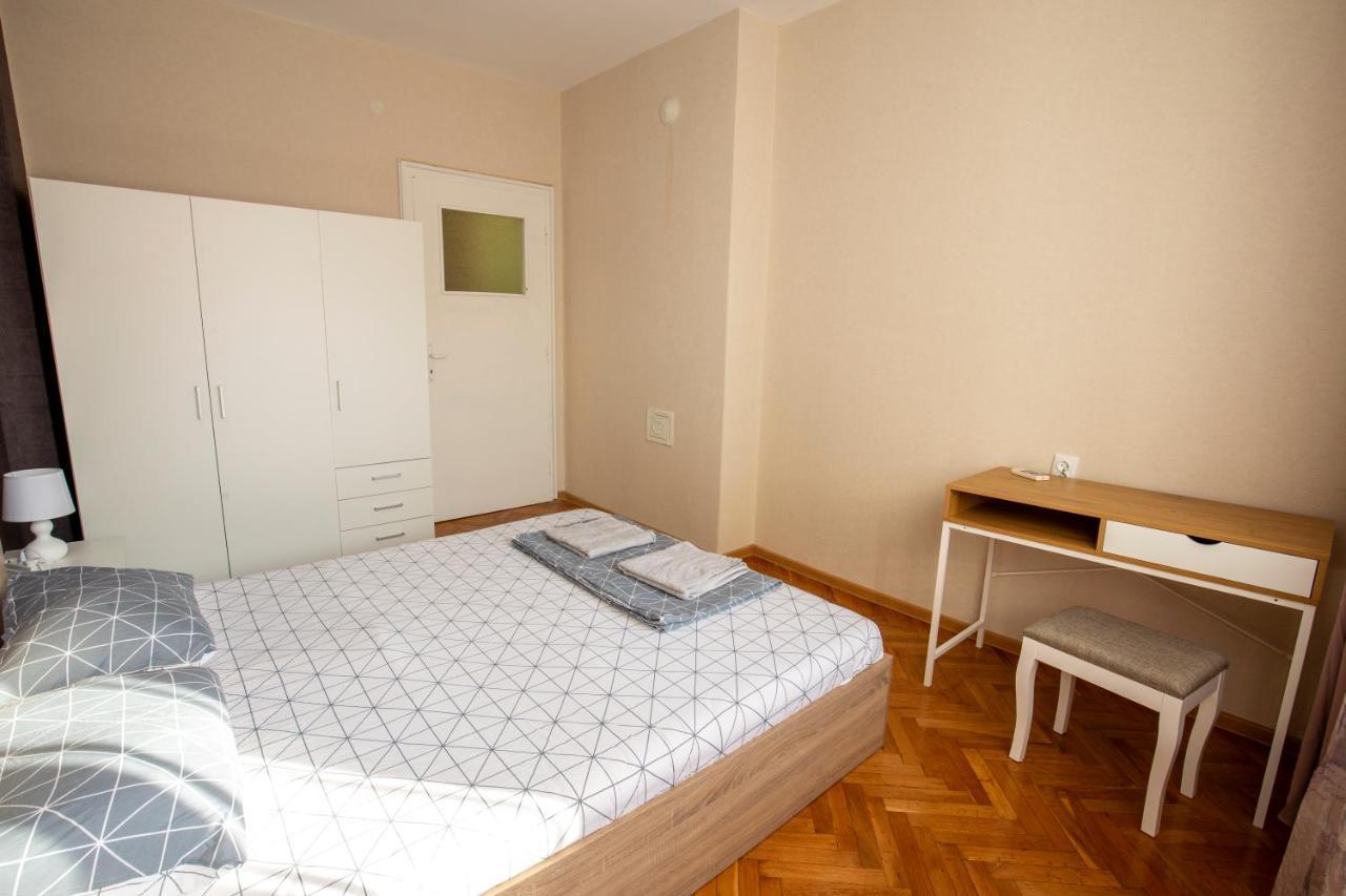 Apartment Little Vienna Русе Екстер'єр фото