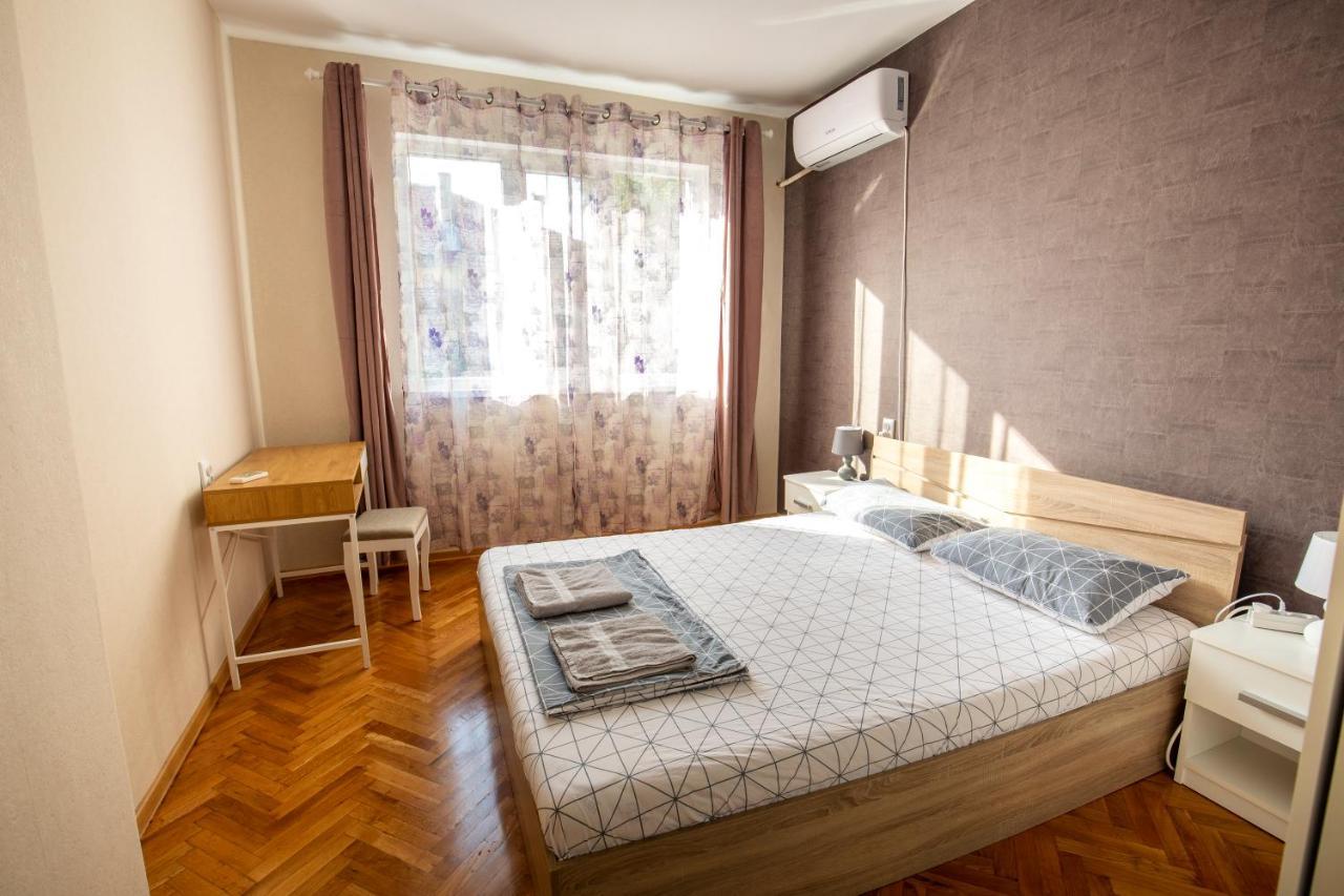 Apartment Little Vienna Русе Екстер'єр фото
